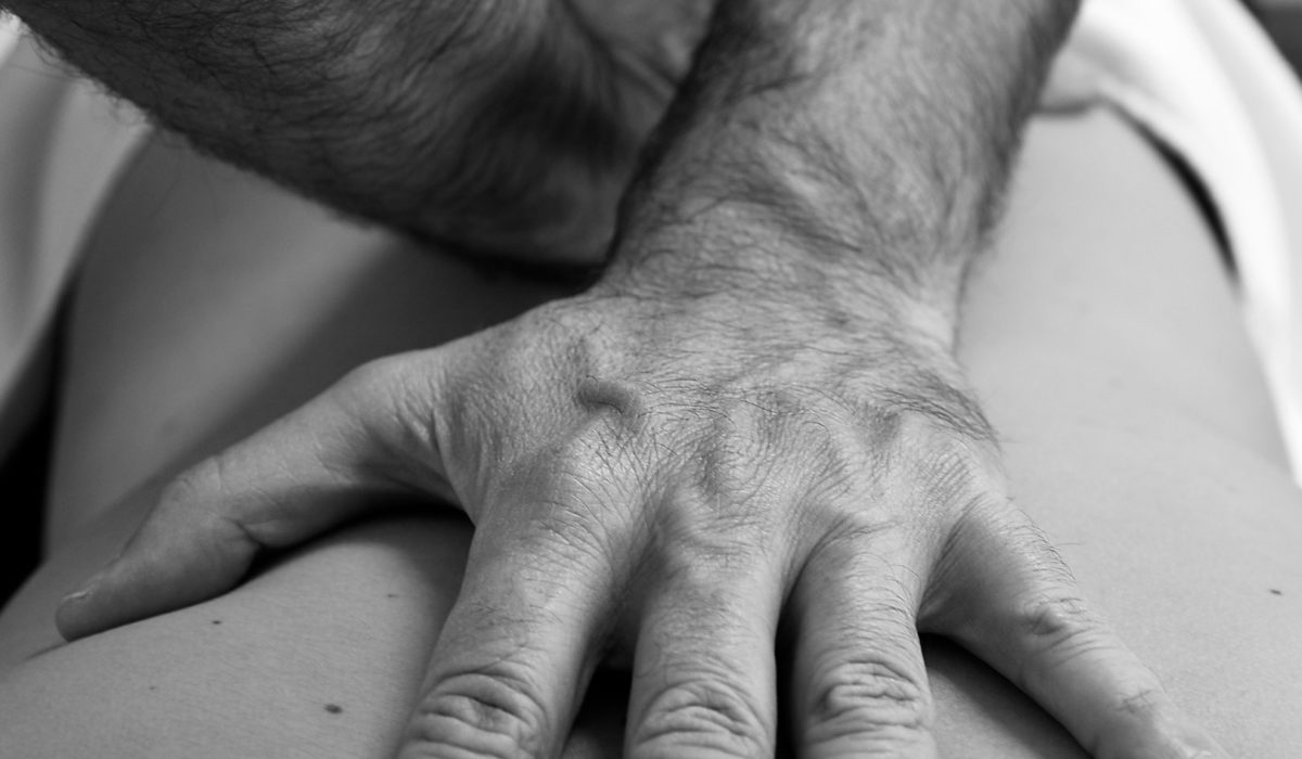 16_MARQUINA-SALUD-manos